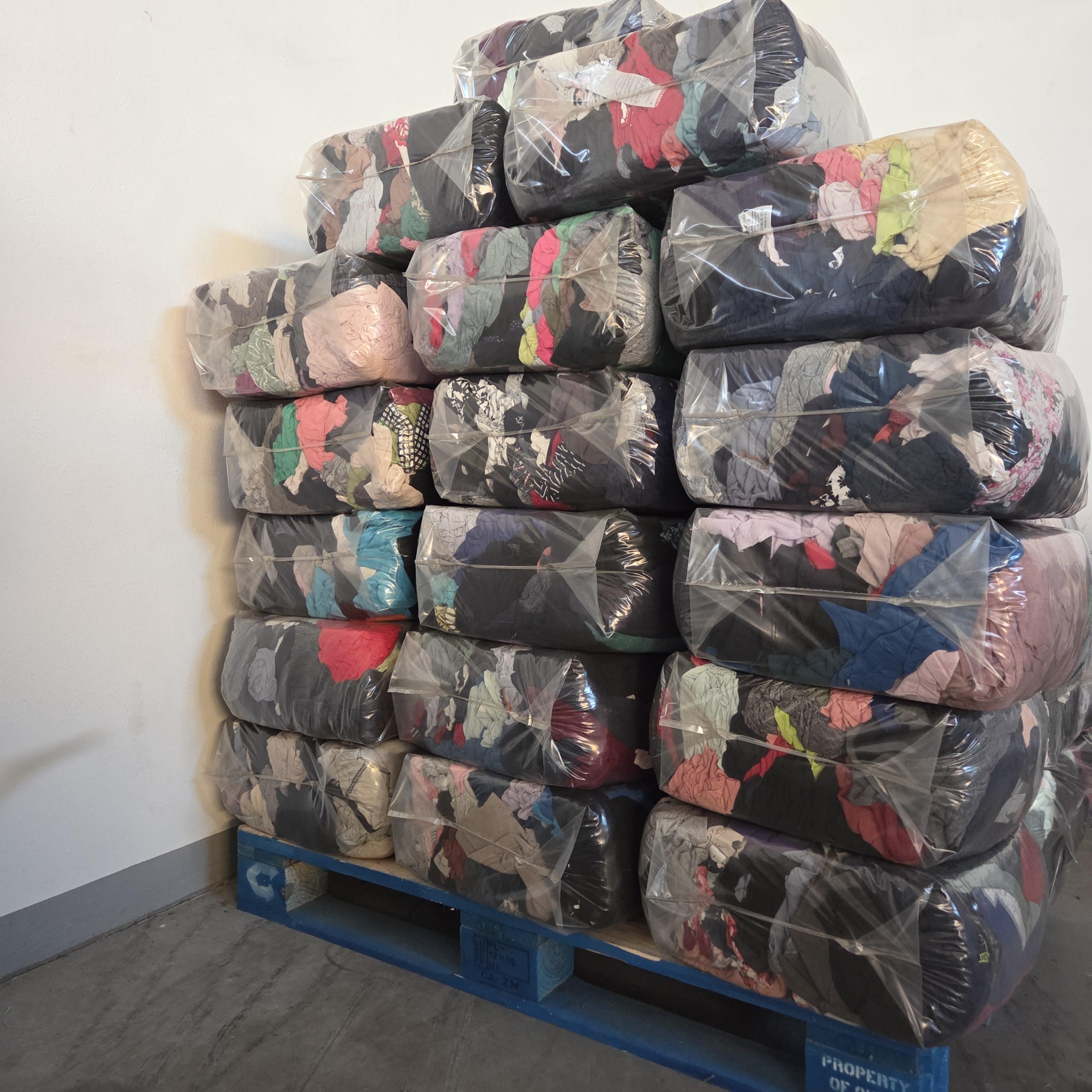 Czyściwo bawełniane kolorowe - produkcja czyściwa technicznego Rosa Krotoszyn, hurtownia czyściwa